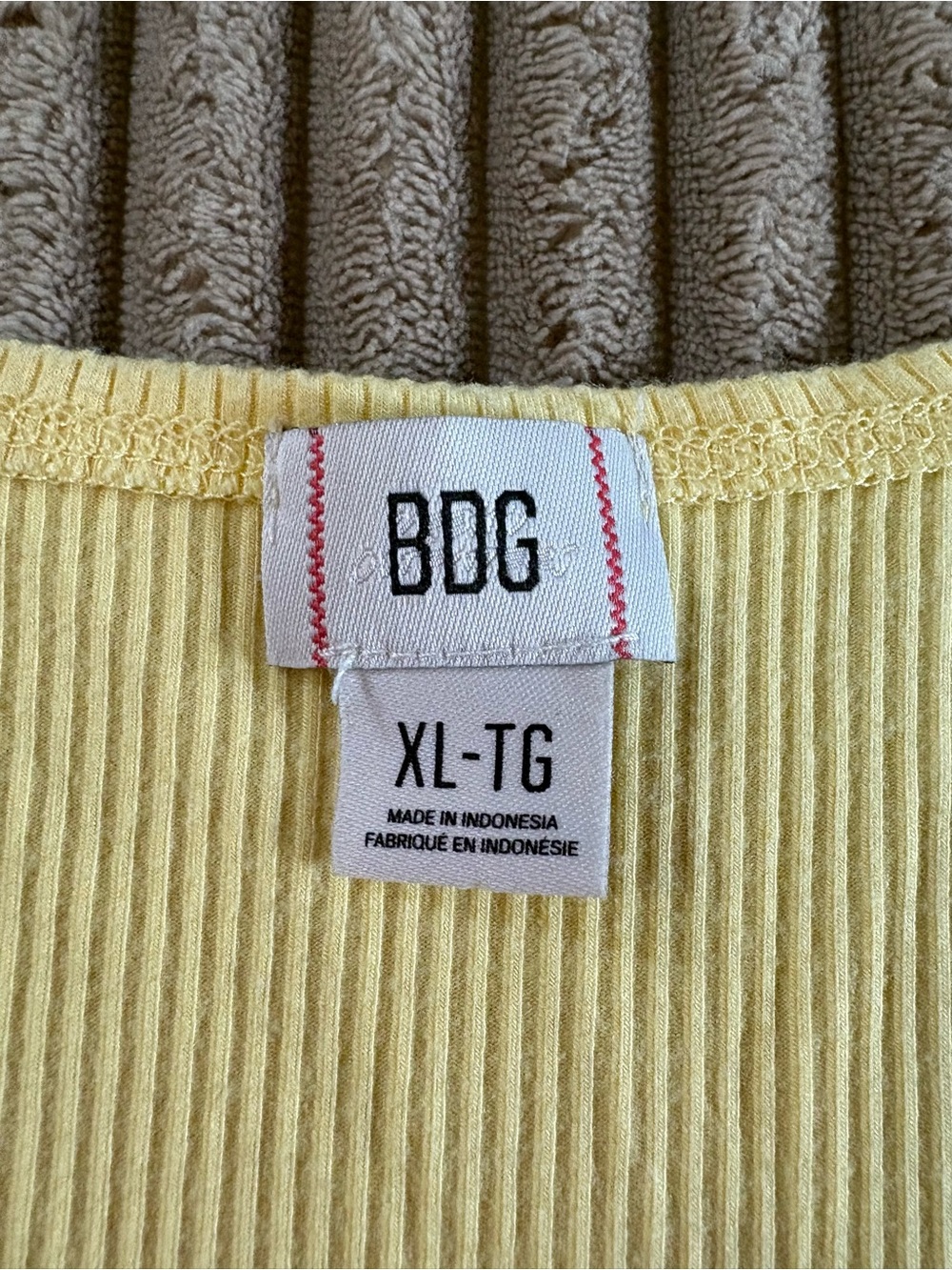 BDG Butter Yellow Ribbed Tank Top - Picture 3 of 3